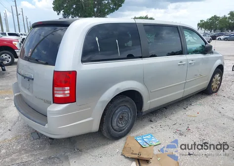 2009 Chrysler Town & Country Lx из США, поврежденный, VIN 2A8HR44E99R542621